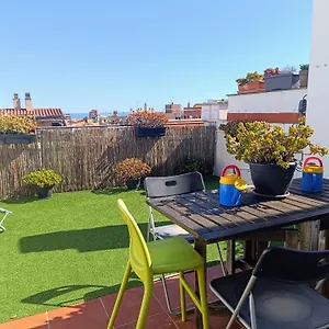 Precioso Duplex Con Terraza A 5 Minutos Playa Y 20 Minutos De Barcelona Apartamento