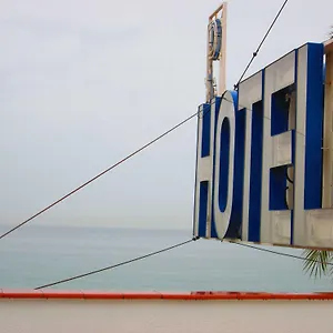 2* Hotel De Premia